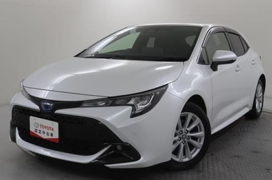 カローラスポーツ